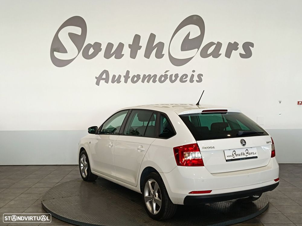 Skoda Rapid Spaceback 1.6 TDi Active - 8