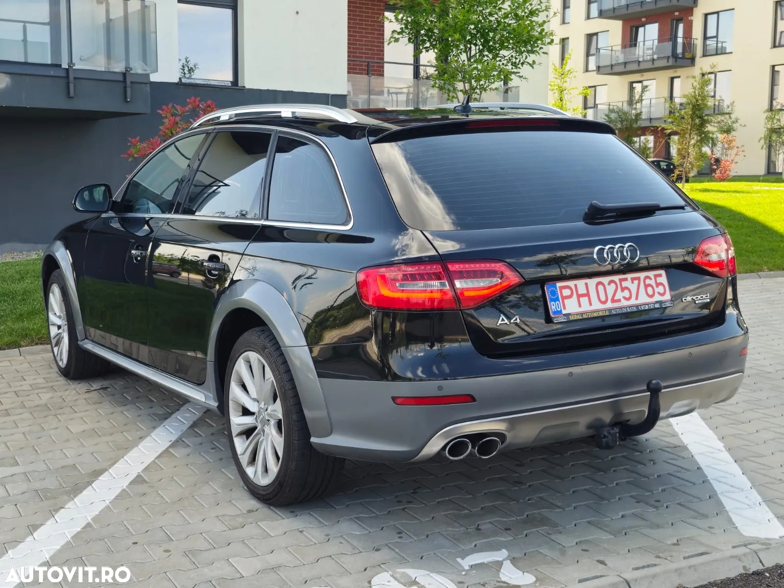 Audi A4 Avant 2.0 TDI DPF quattro S tronic Attraction - 6