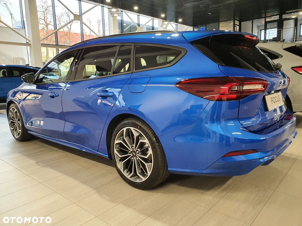 Ford Focus SW 1.0 EcoBoost mHEV ST-Line X - 6