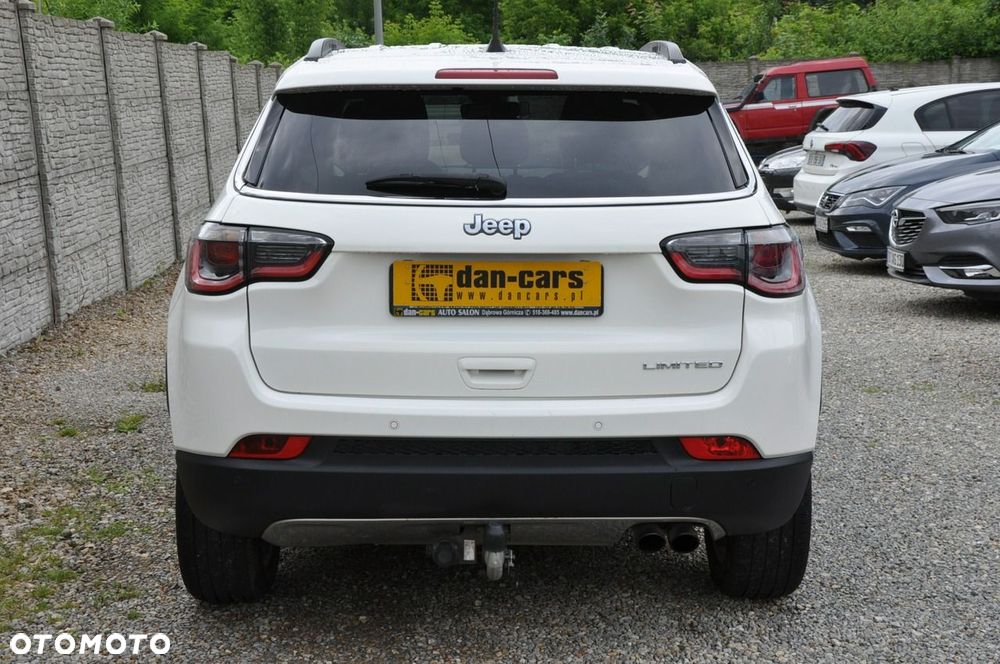Jeep Compass - 4
