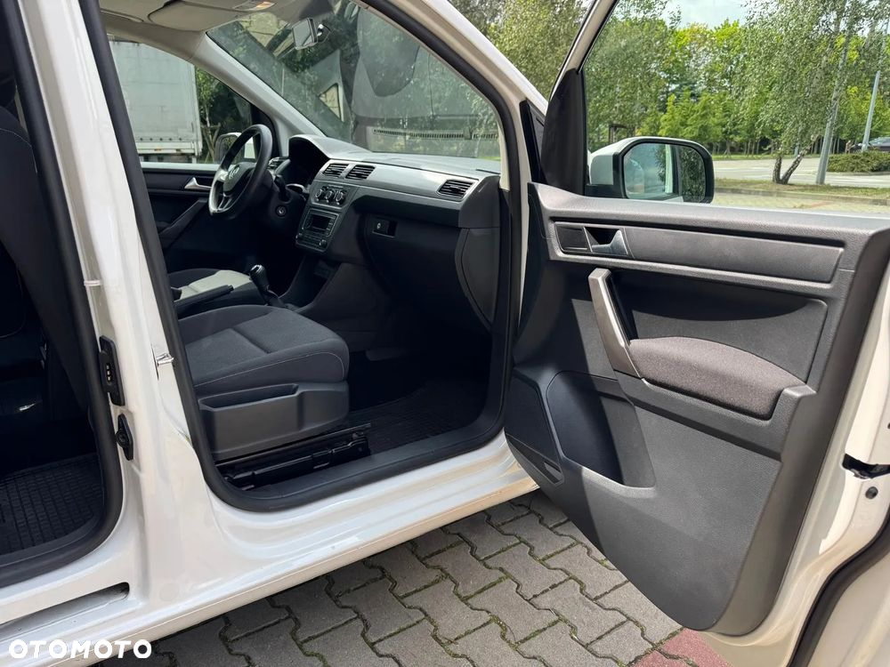 Volkswagen Caddy 2.0 TDI Comfortline - 11