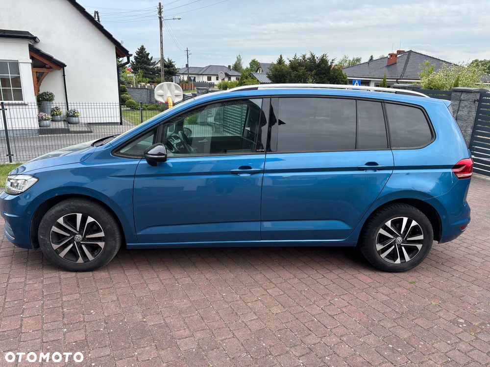 Volkswagen Touran 2.0 TDI SCR DSG IQ.DRIVE - 10