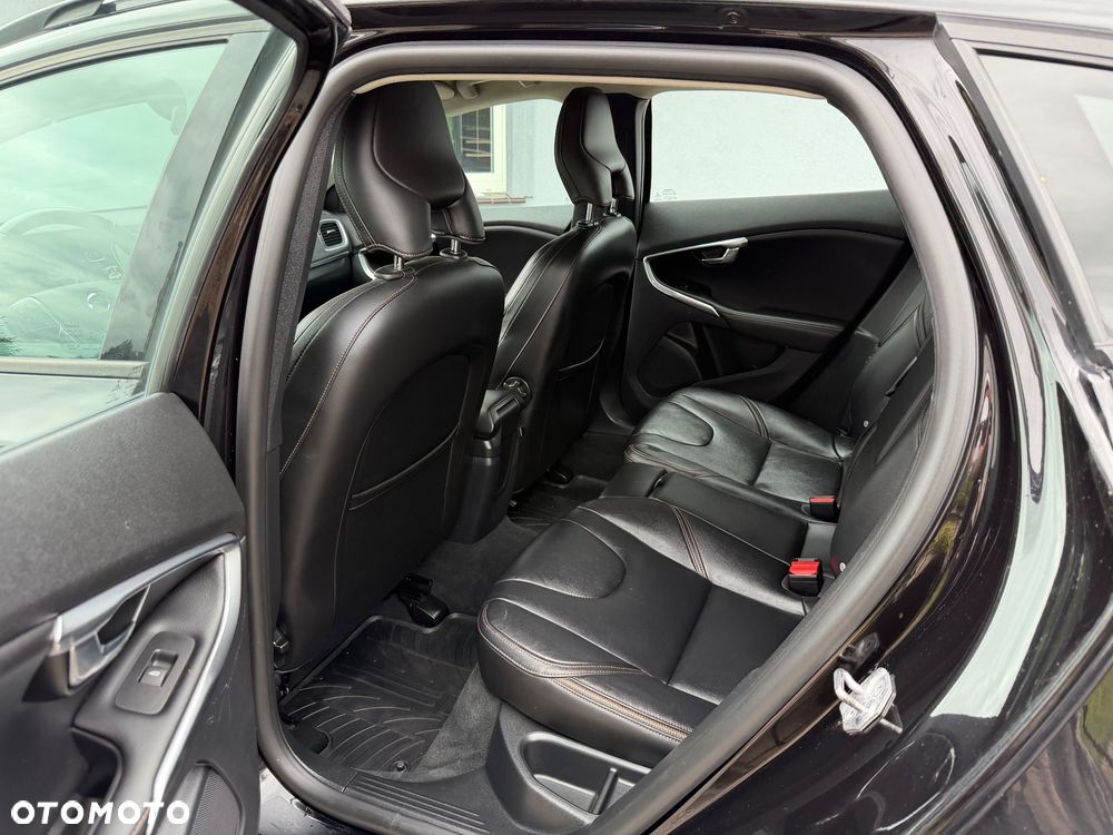 Volvo V40 Cross Country D2 Plus - 7