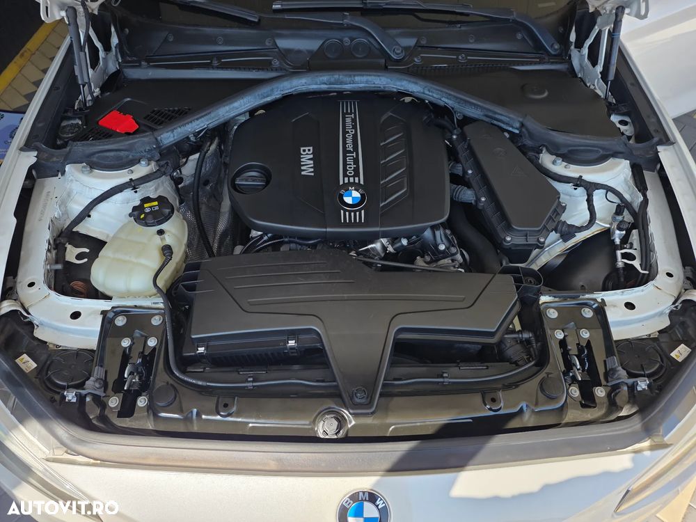 BMW Seria 1 118d Sport Line - 19