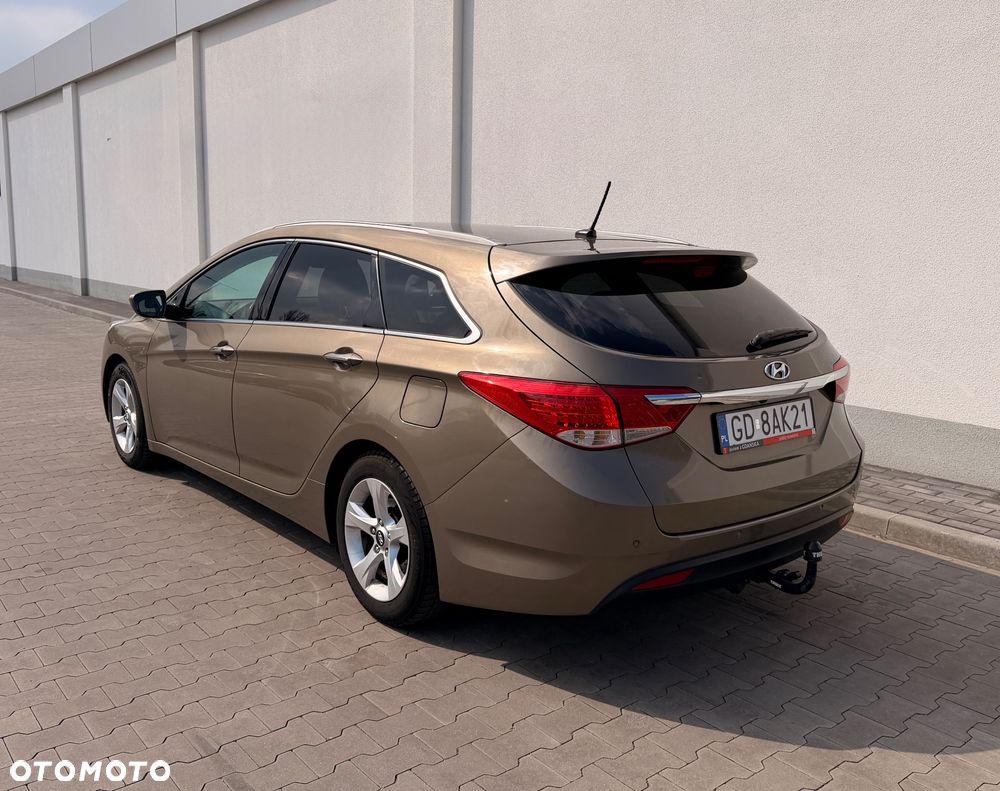 Hyundai i40 i40cw 1.7 CRDi Fifa World Cup Edition - 5