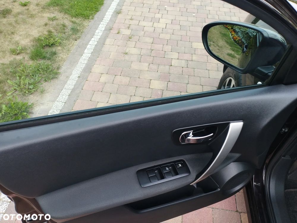 Nissan Qashqai 2.0 I-Way - 11