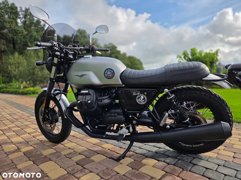 Moto Guzzi V7 - 3