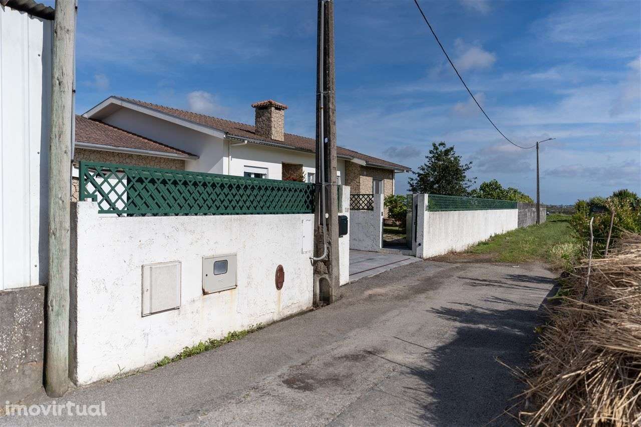 Quintinha junto à ria de Ovar - Grande imagem: 3/17