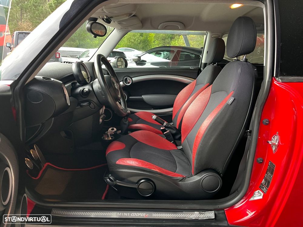 MINI 3 Portas Cooper S - 20