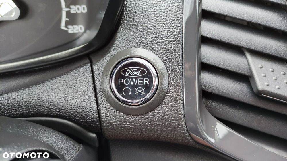 Ford EcoSport - 36