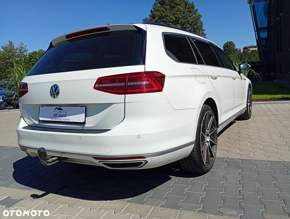 Volkswagen Passat 2.0 TDI Bi-Turbo BMT 4Mot Highline DSG - 36