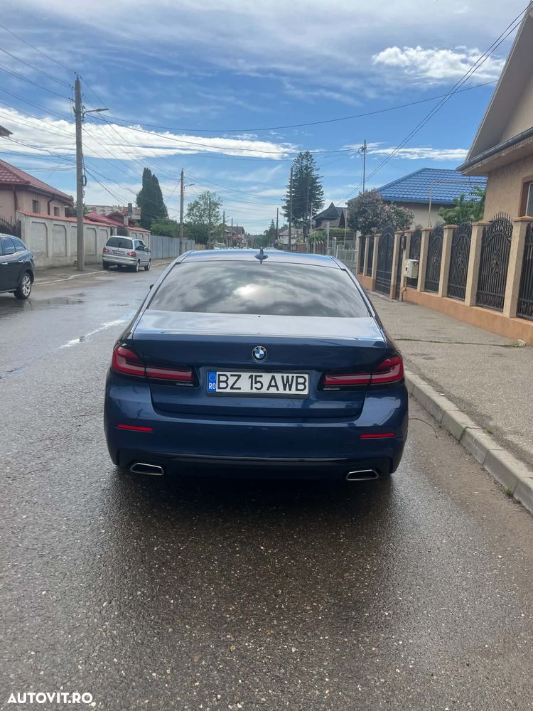 BMW Seria 5 530d Aut. Luxury Line - 4