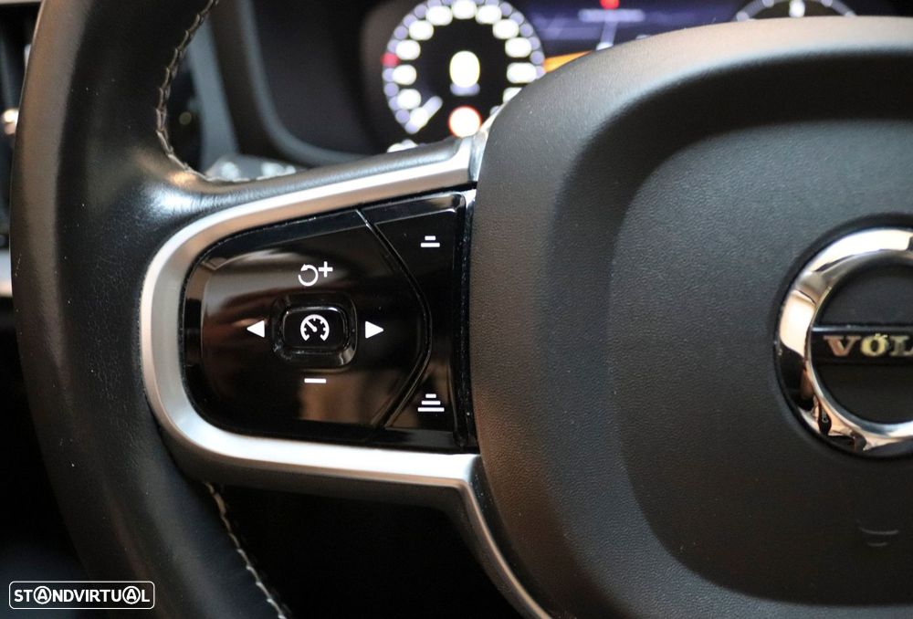 Volvo V60 2.0 D4 Inscription Geartronic - 20