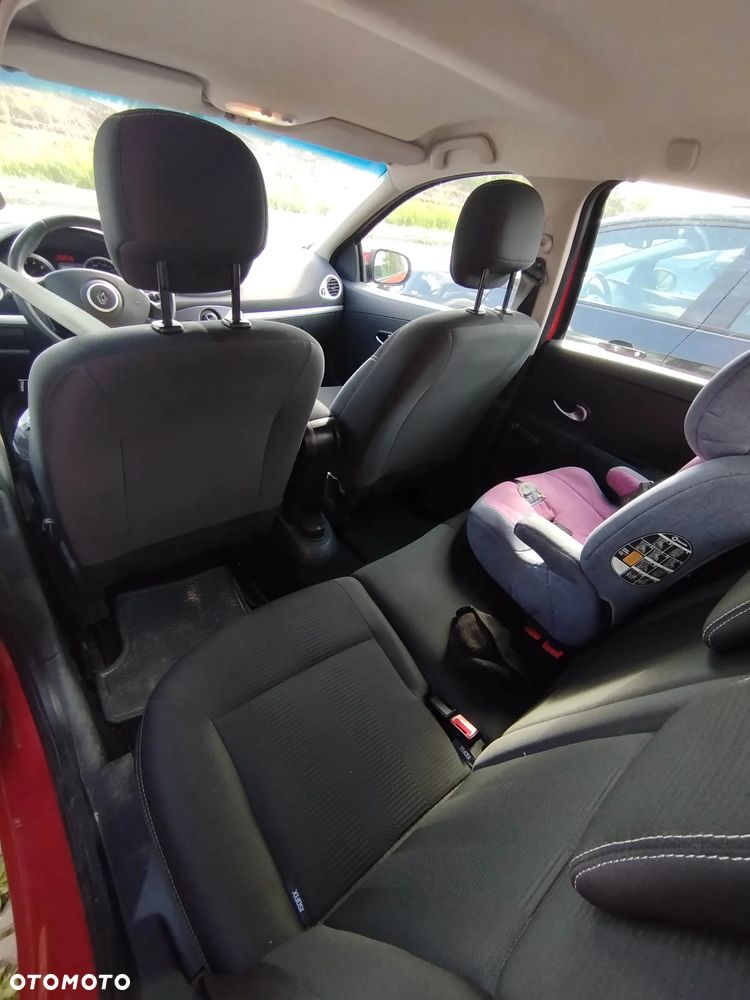 Renault Clio 1.2 16V TCE Dynamique - 8