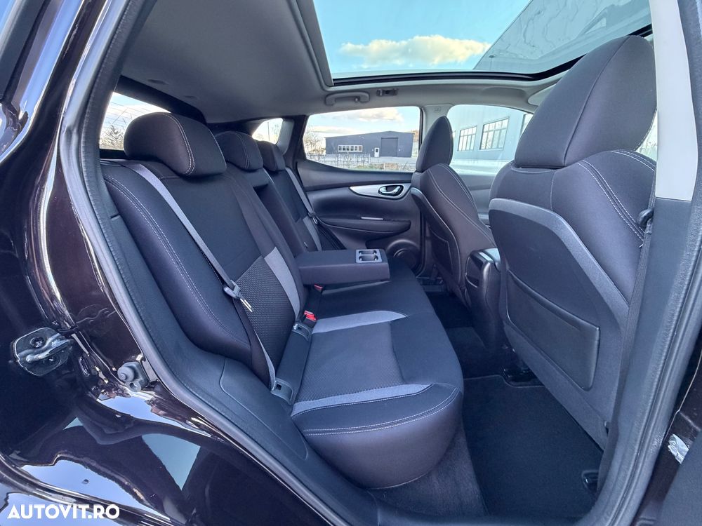 Nissan Qashqai 1.3 DIG-T N-CONNECTA - 21