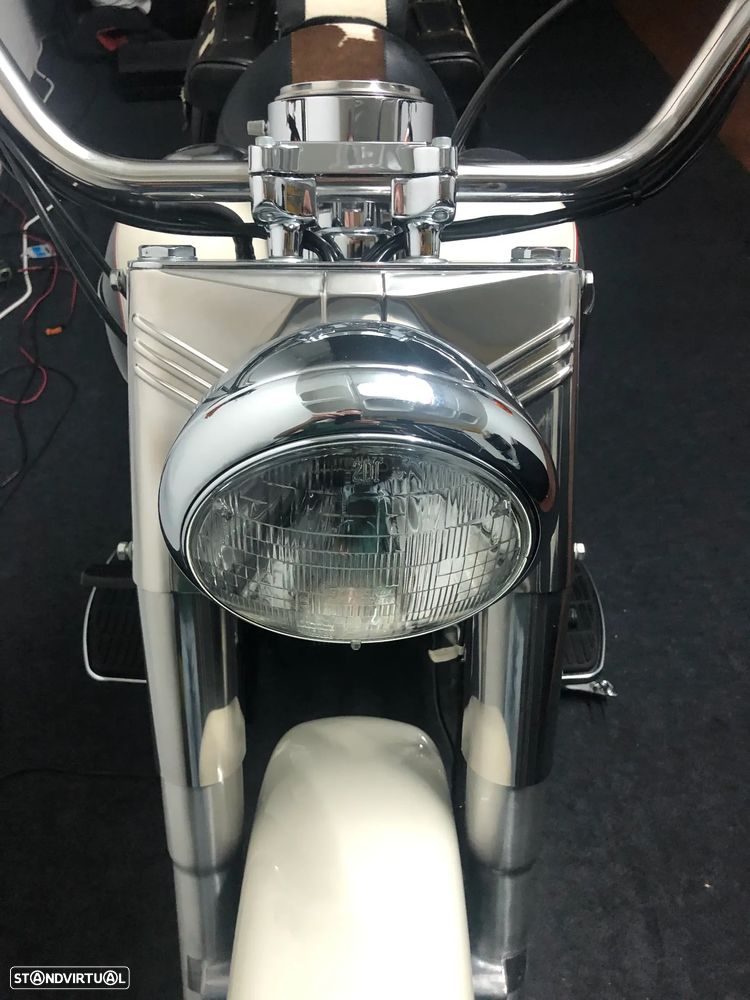 Harley-Davidson FLST FLSTN HERITAGE SOFTAIL NOSTALGIA - 17