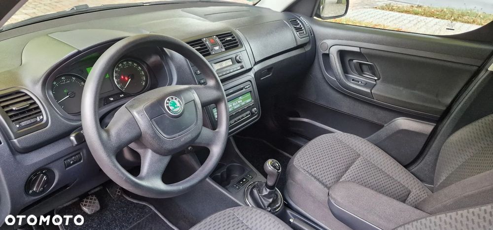 Skoda Roomster 1.4 MPI PLUS EDITION - 18