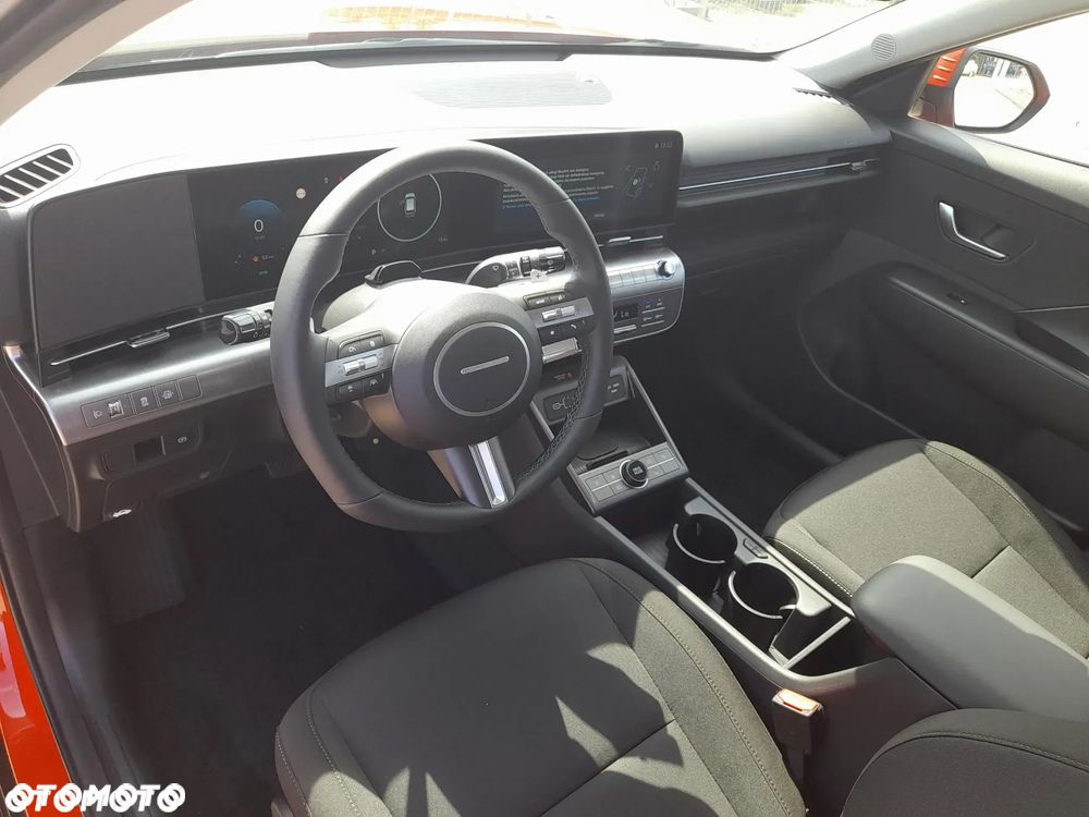 Hyundai Kona - 24