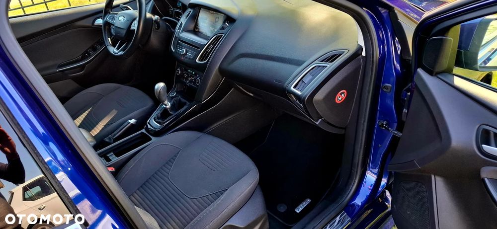 Ford Focus 1.5 EcoBoost STart-Stopp-System ST-LINE - 30