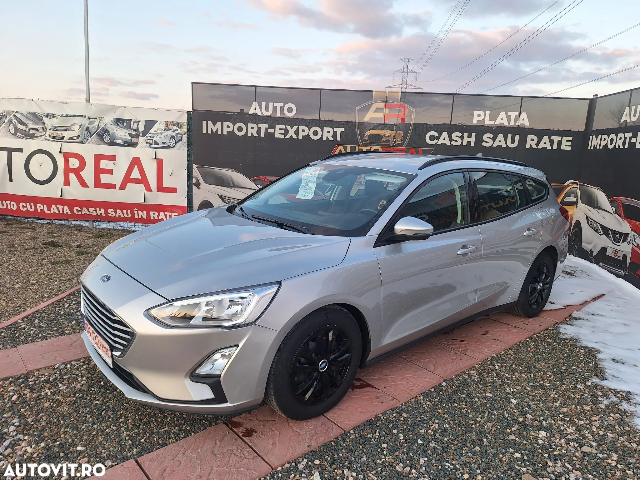 Ford Focus 1.5 TDCi Powershift Titanium - 1