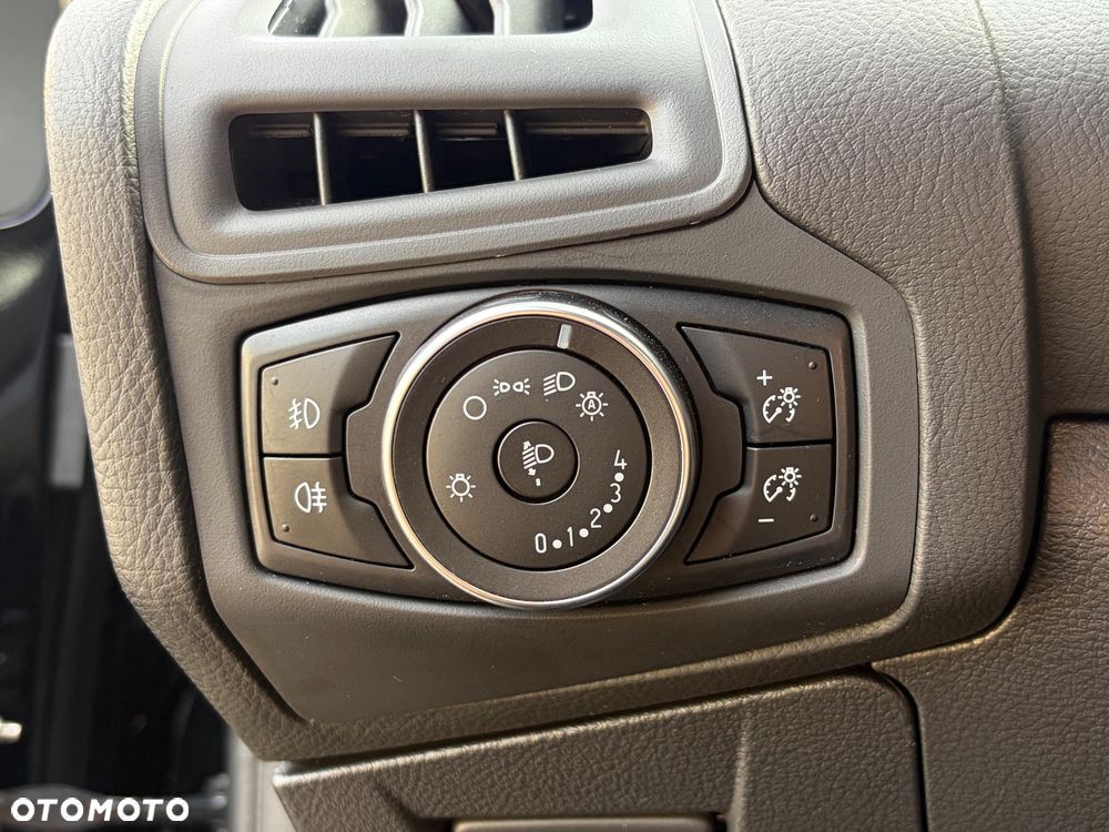 Ford Focus 1.0 EcoBoost Start-Stopp-System ST-LINE DESIGN - 22