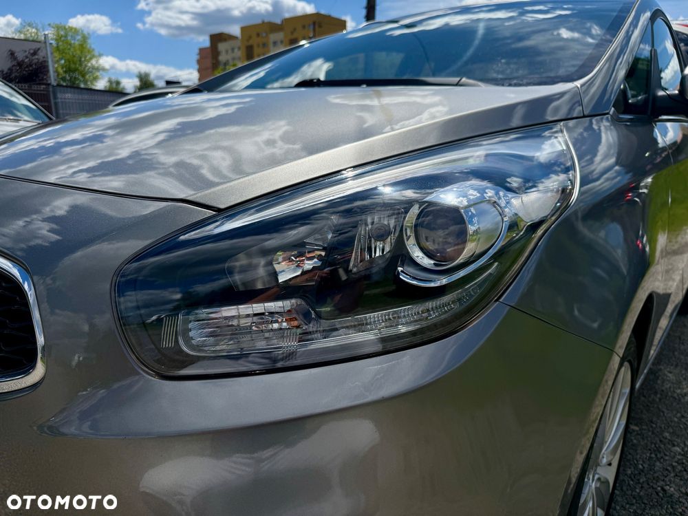 Kia Carens 1.6 GDI L 7os - 35