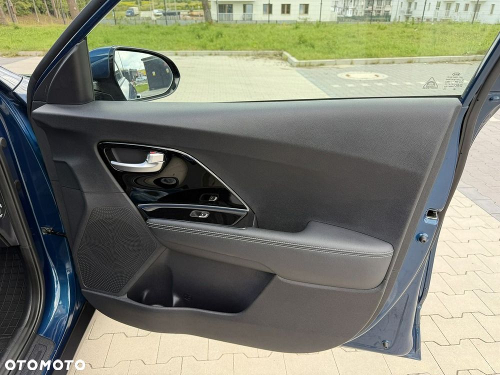 Kia Niro - 33