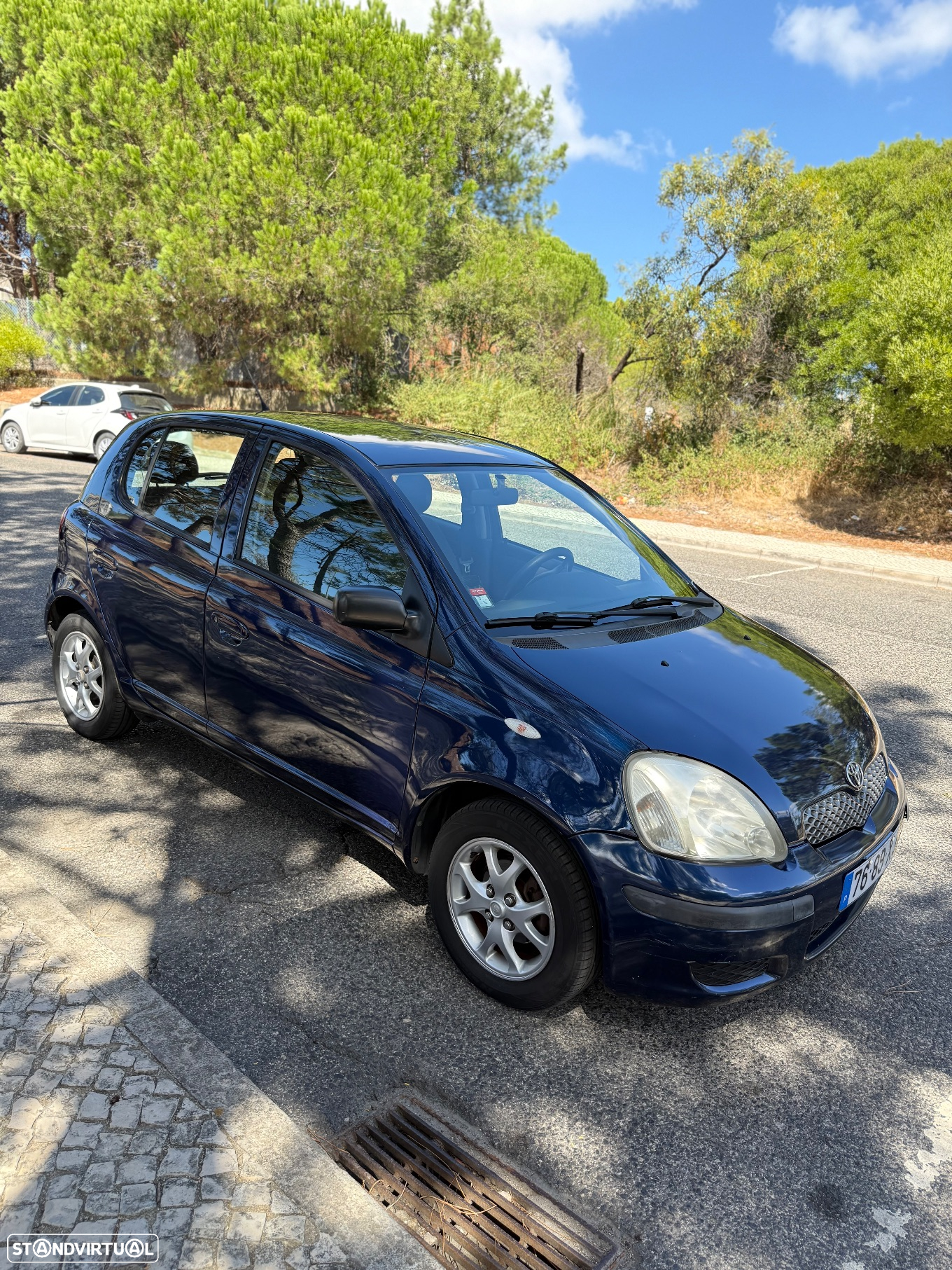 Toyota Yaris 1.0 Sol AC - 5