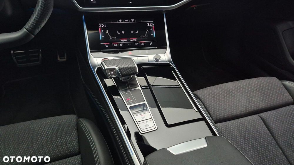 Audi S6 Avant - 29