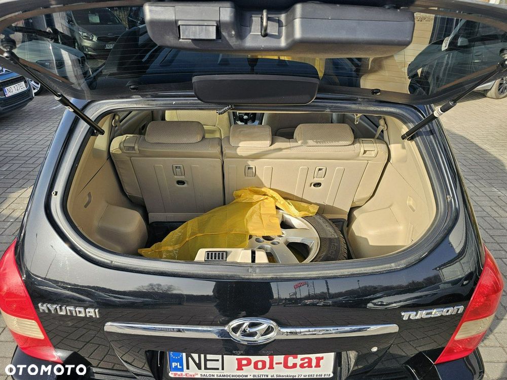 Hyundai Tucson 2.0 4WD GLS - 29