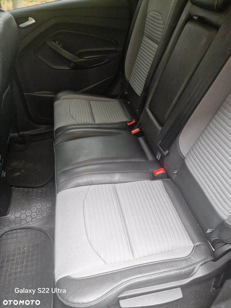 Ford Escape - 12