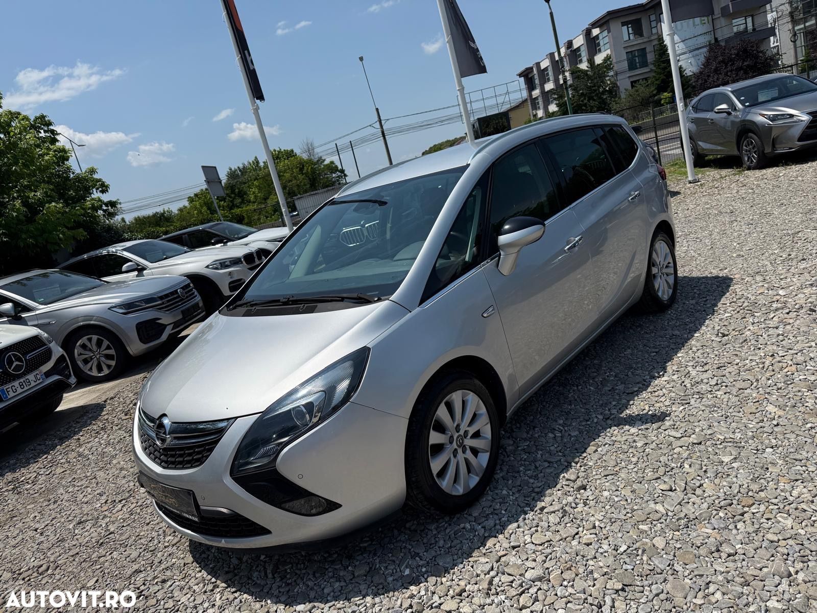 Opel Zafira Tourer 2.0 CDTI ecoFLEX Start/Stop Active - 1