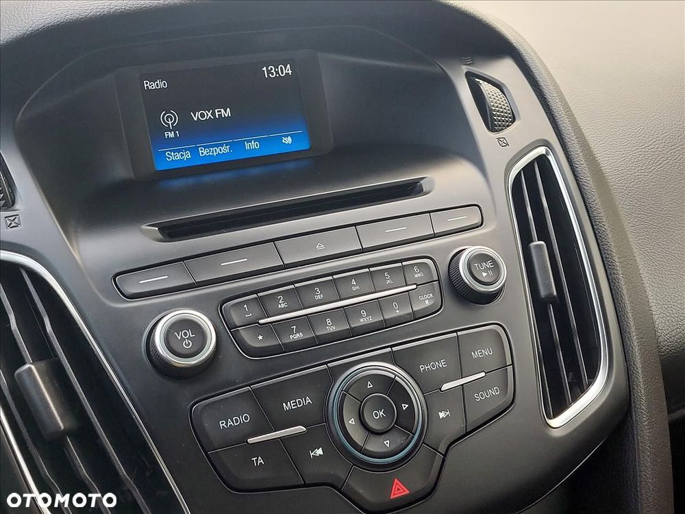 Ford Focus 1.6 Trend - 15