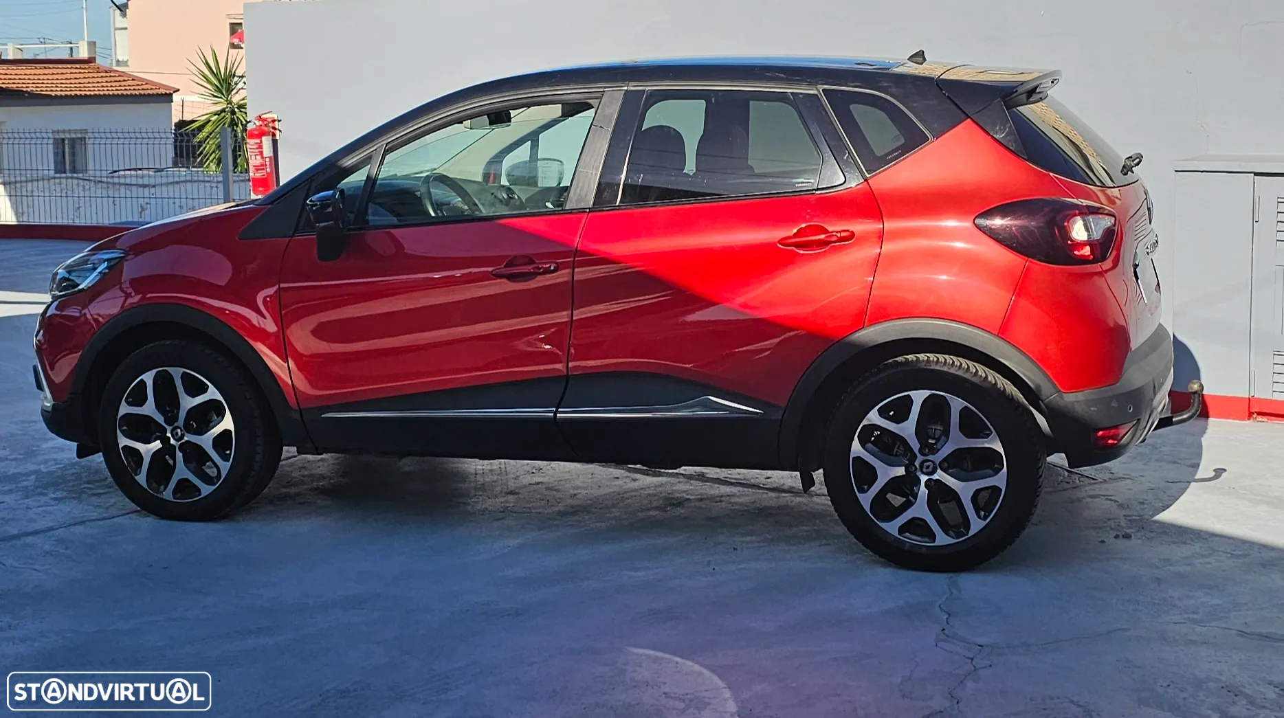 Renault Captur TCe 90 INTENS - 4