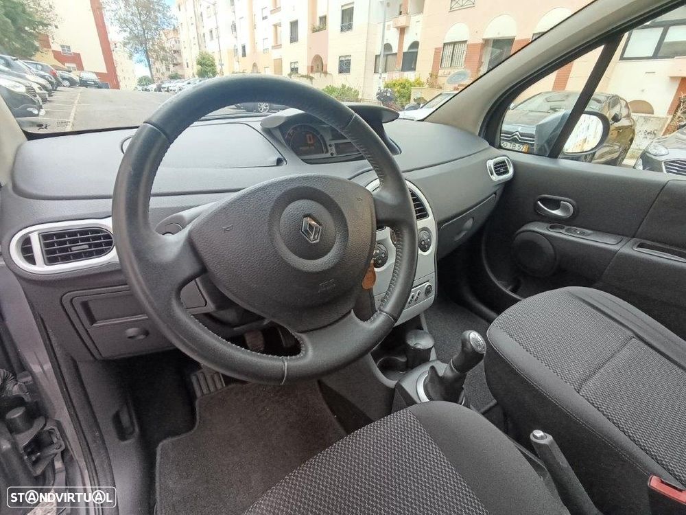 Renault Modus 1.5 dCi Dynamique S - 14
