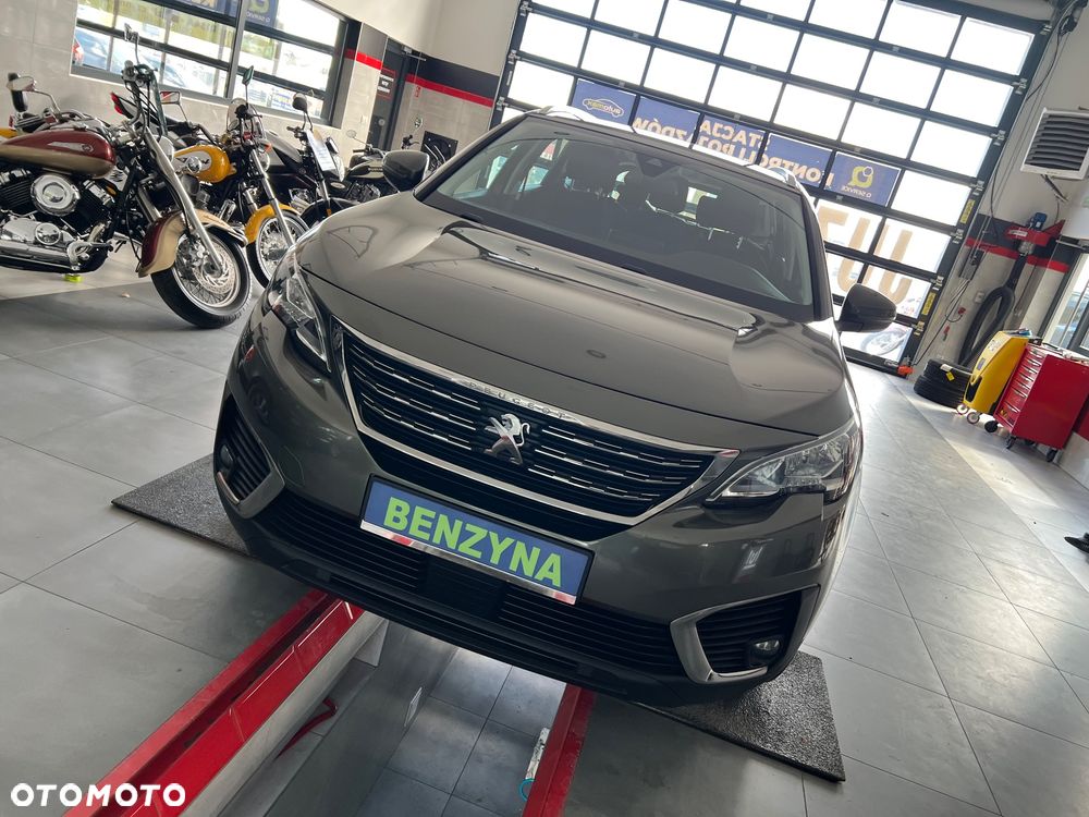 Peugeot 5008 PureTech 130 Stop & Start Allure Business-Paket - 3