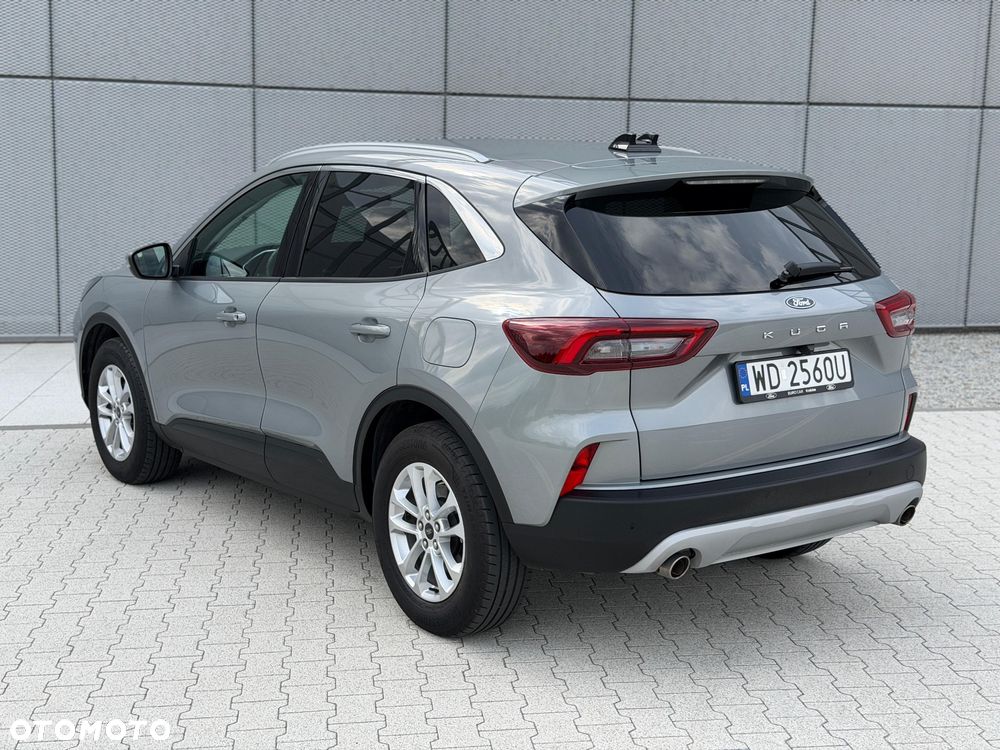 Ford Kuga 1.5 EcoBoost FWD Titanium - 5
