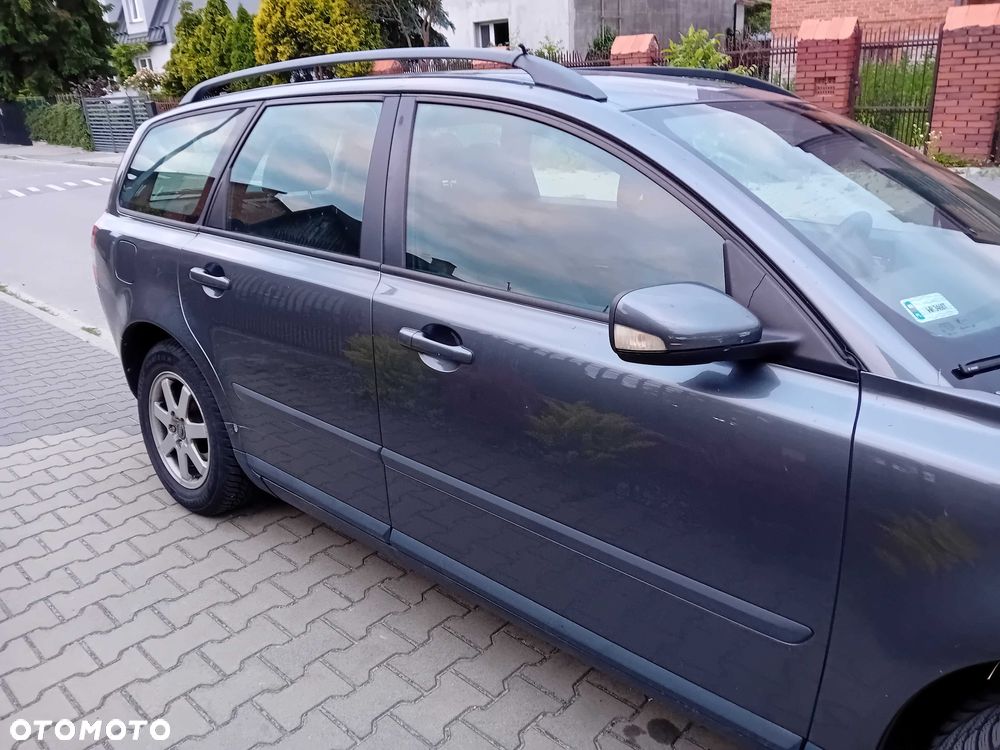 Volvo V50 - 4