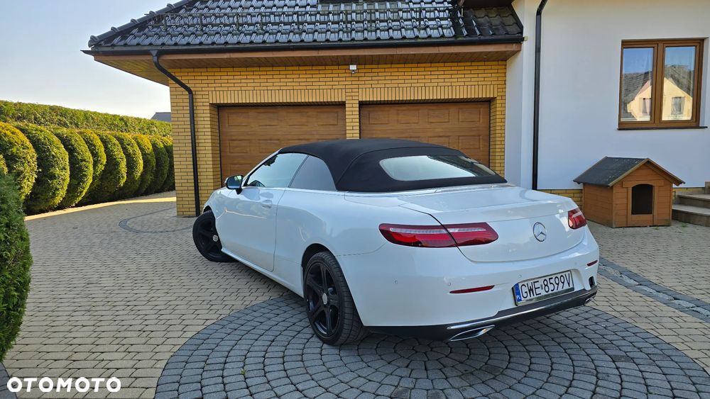 Mercedes-Benz Klasa E 200 Kabriolet 9G-TRONIC - 3