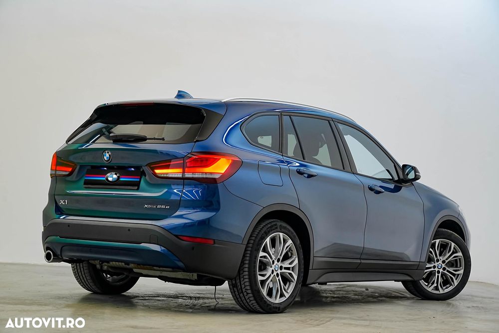 BMW X1 xDrive25e xLine - 9