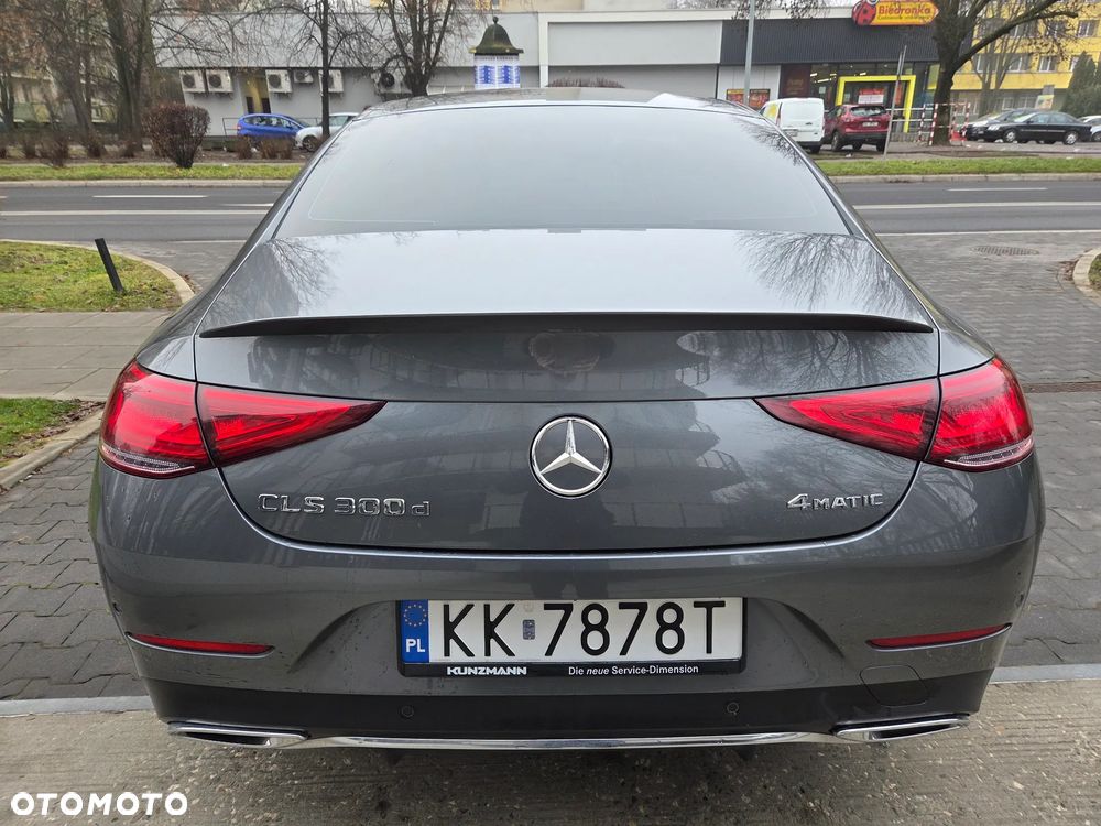 Mercedes-Benz CLS 300 d 4Matic 9G-TRONIC AMG Line - 7