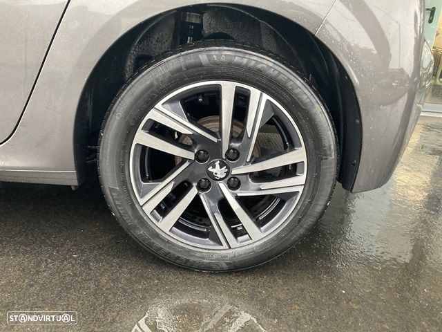 Peugeot 208 1.2 PureTech Allure - 10