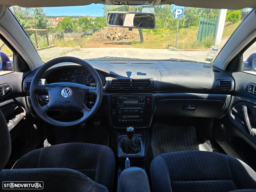 VW Passat 1.9 TDi Confortline - 6