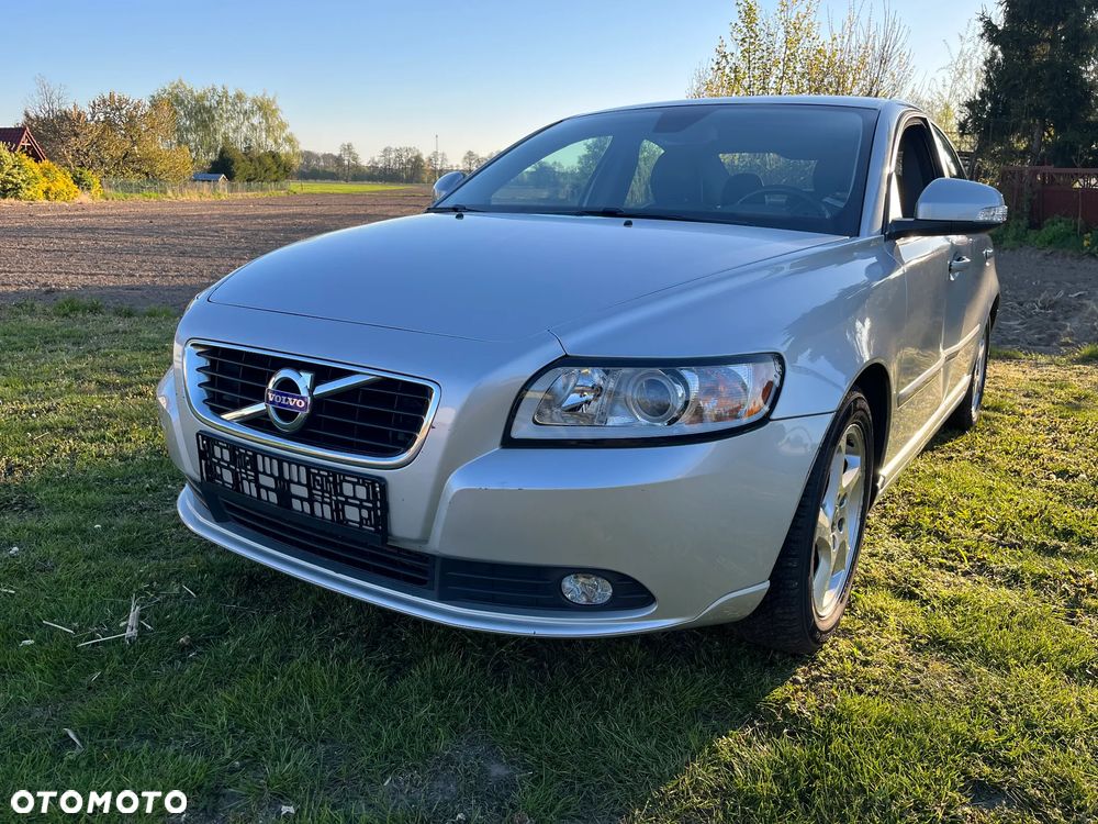 Volvo S40 DPF DRIVe Summum - 1