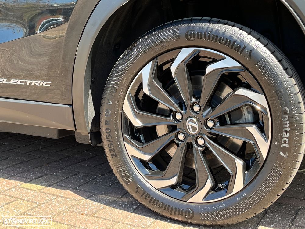 Lexus UX 300e Executive Line - 8