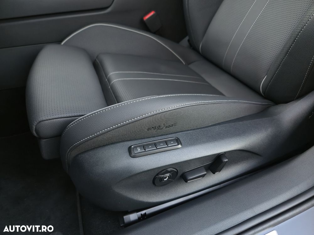 Skoda Superb 2.0 TDI DSG 4X4 Sportline - 10