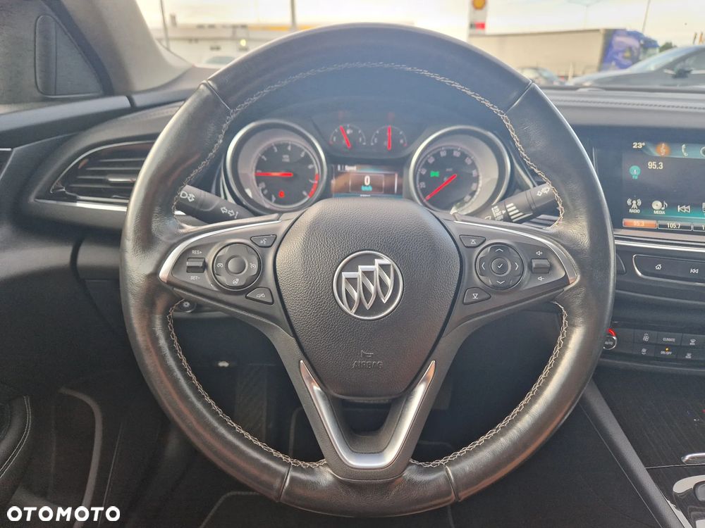 Opel Insignia - 16