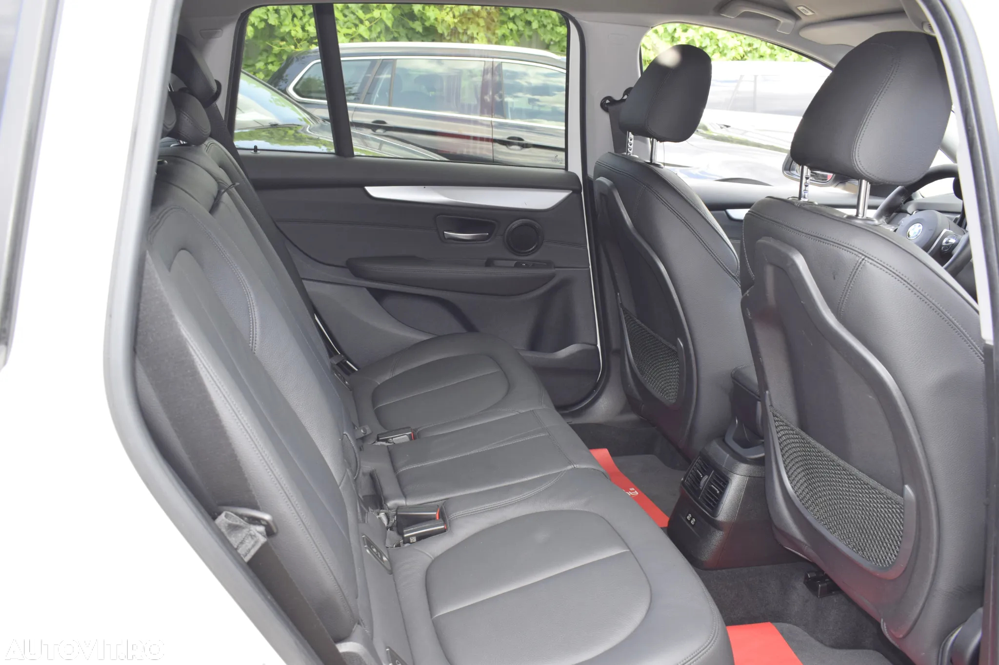 BMW Seria 2 - 12