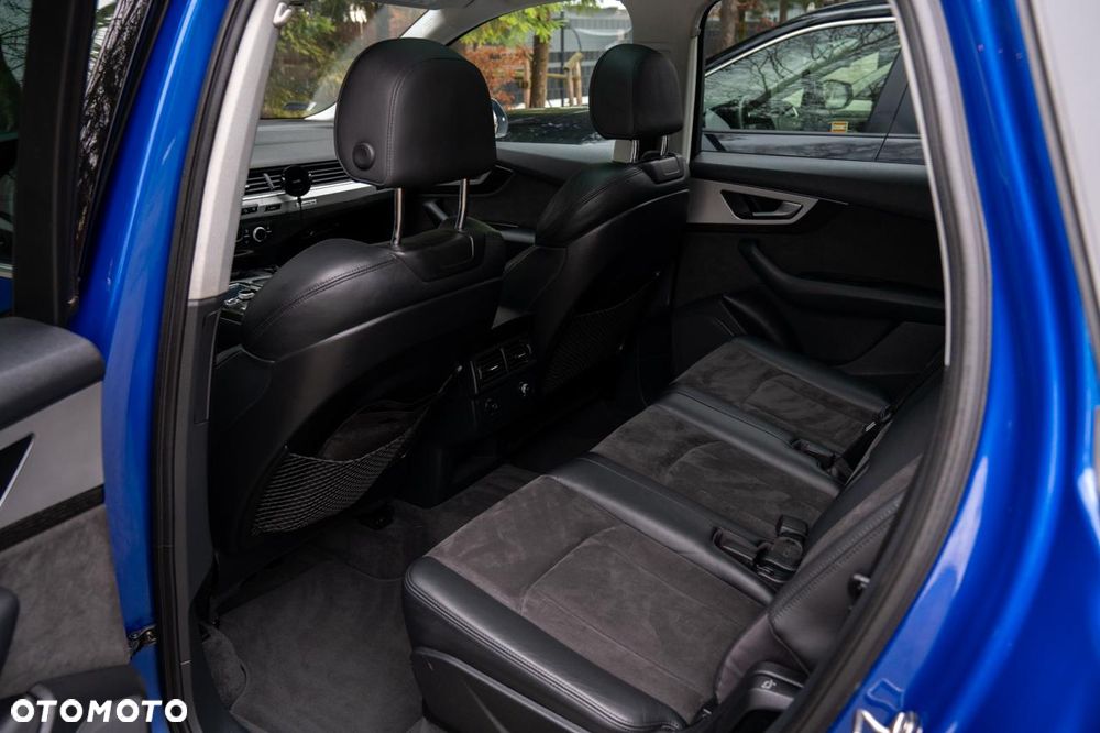 Audi Q7 - 23