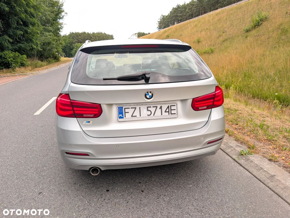 BMW Seria 3 318d xDrive Advantage - 8